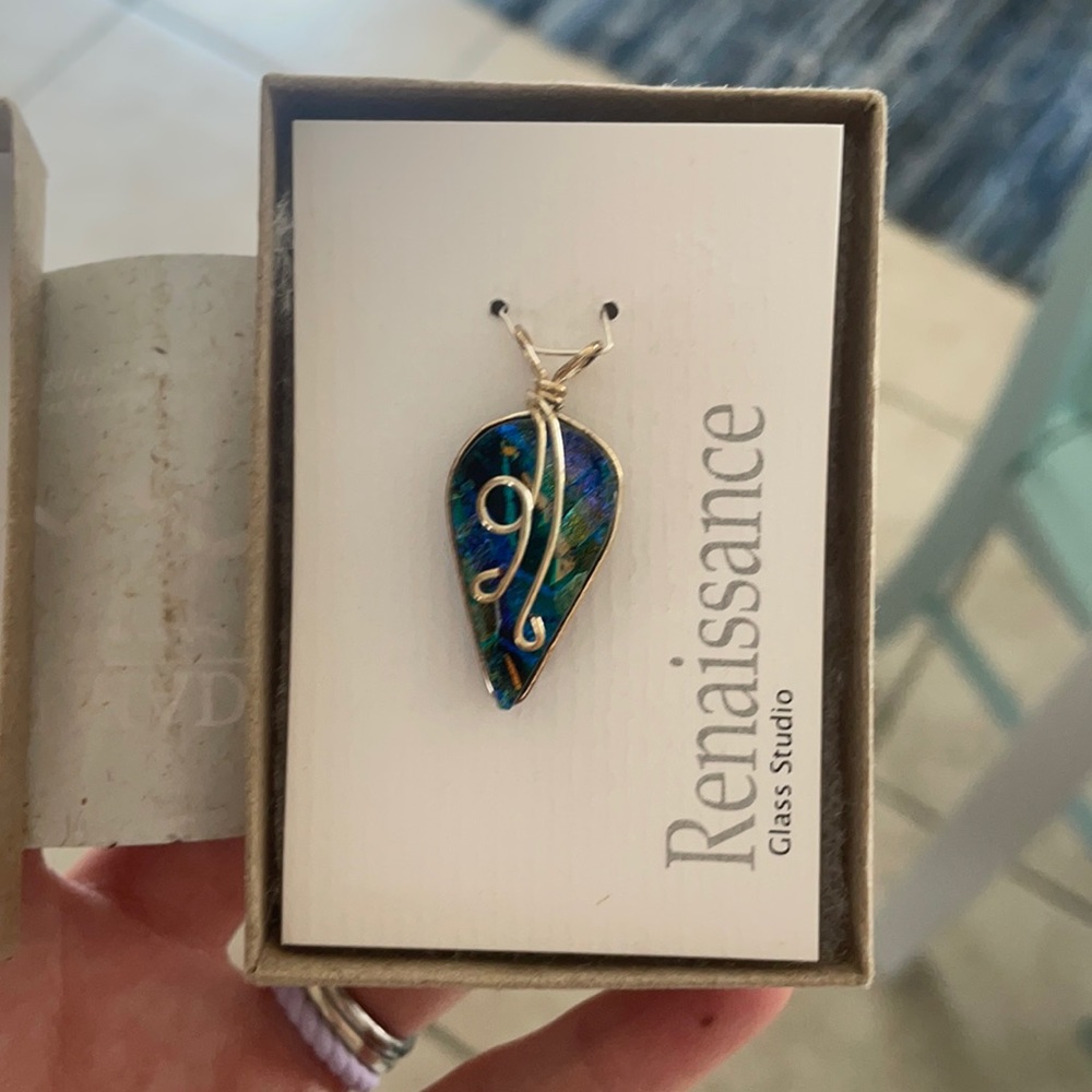 Glass necklace